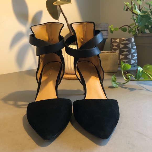 Joe’s Laney Dorsey suede pump - Picture 2 of 5